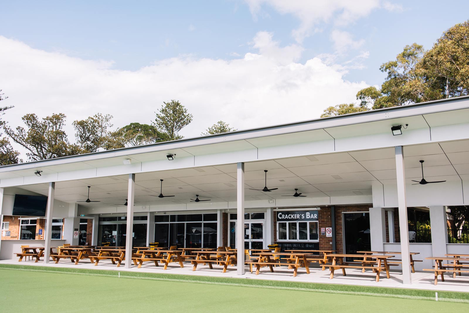 party function venue hire in Newcastle at Lowlands Bowling Club